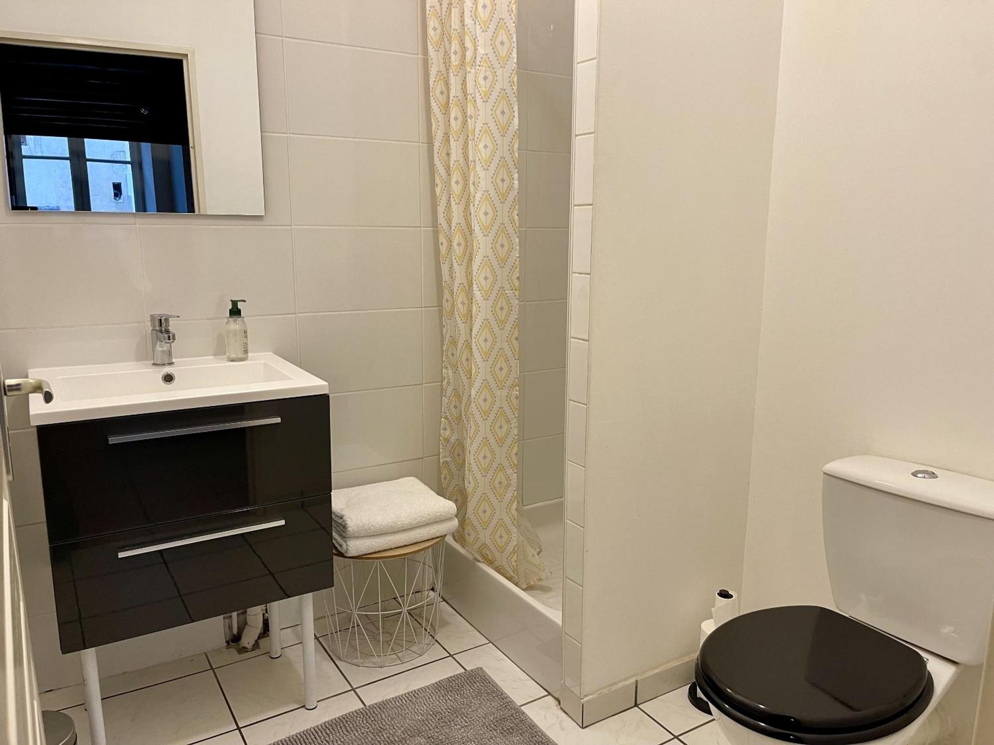 Appartement Le Cadet Roussel Auxerre Les Quais Eksteriør billede