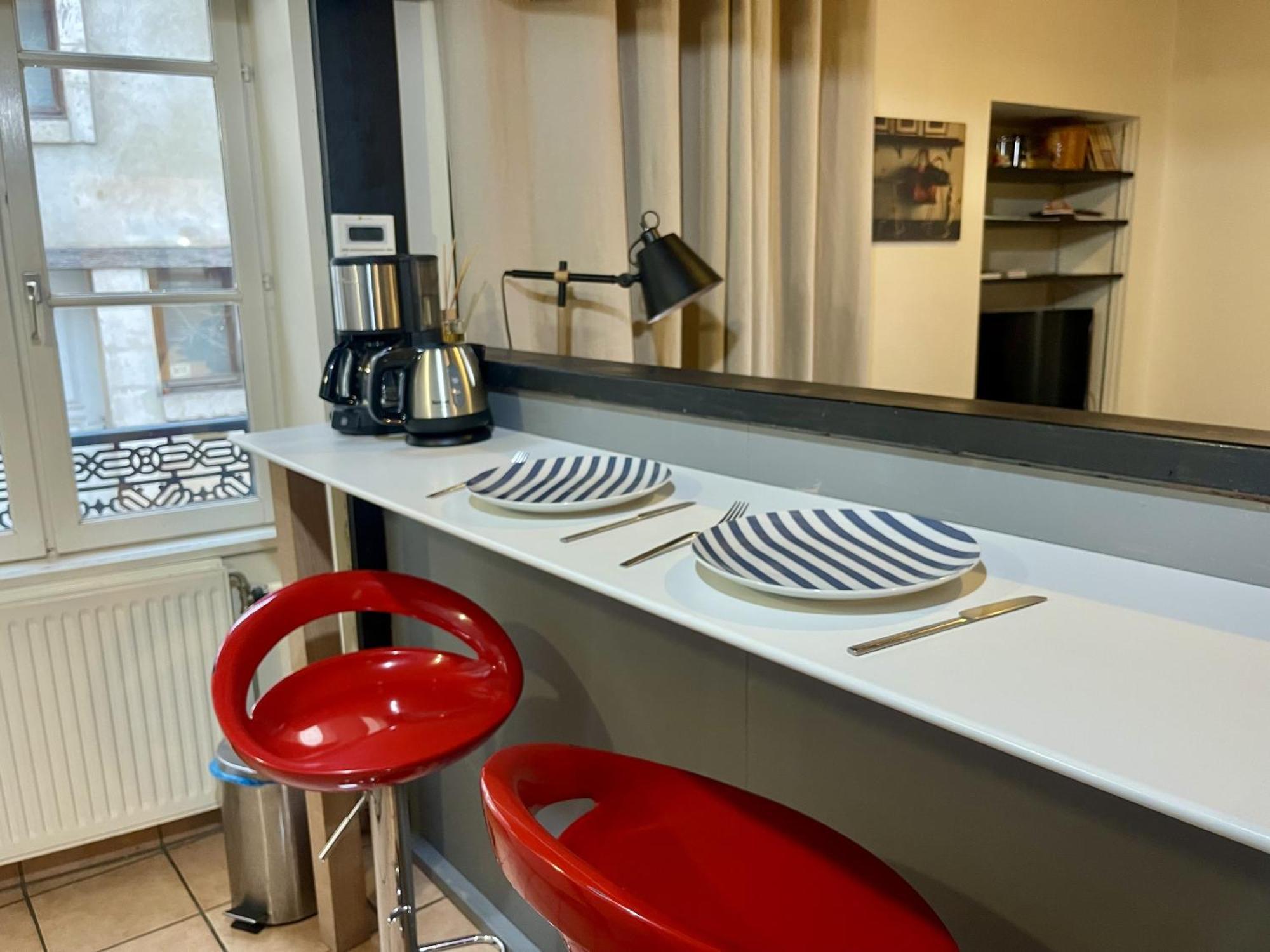 Appartement Le Cadet Roussel Auxerre Les Quais Eksteriør billede